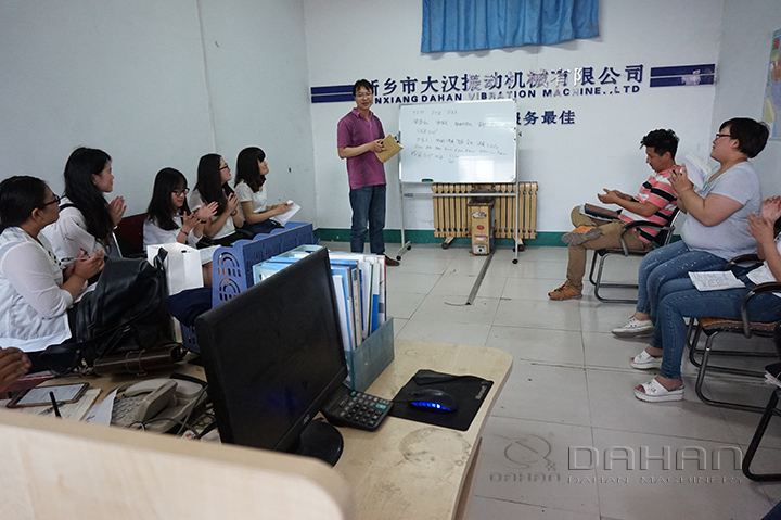 漢螺旋給料機(jī)實(shí)力雄厚，技術(shù)研發(fā)團(tuán)隊(duì)上百人